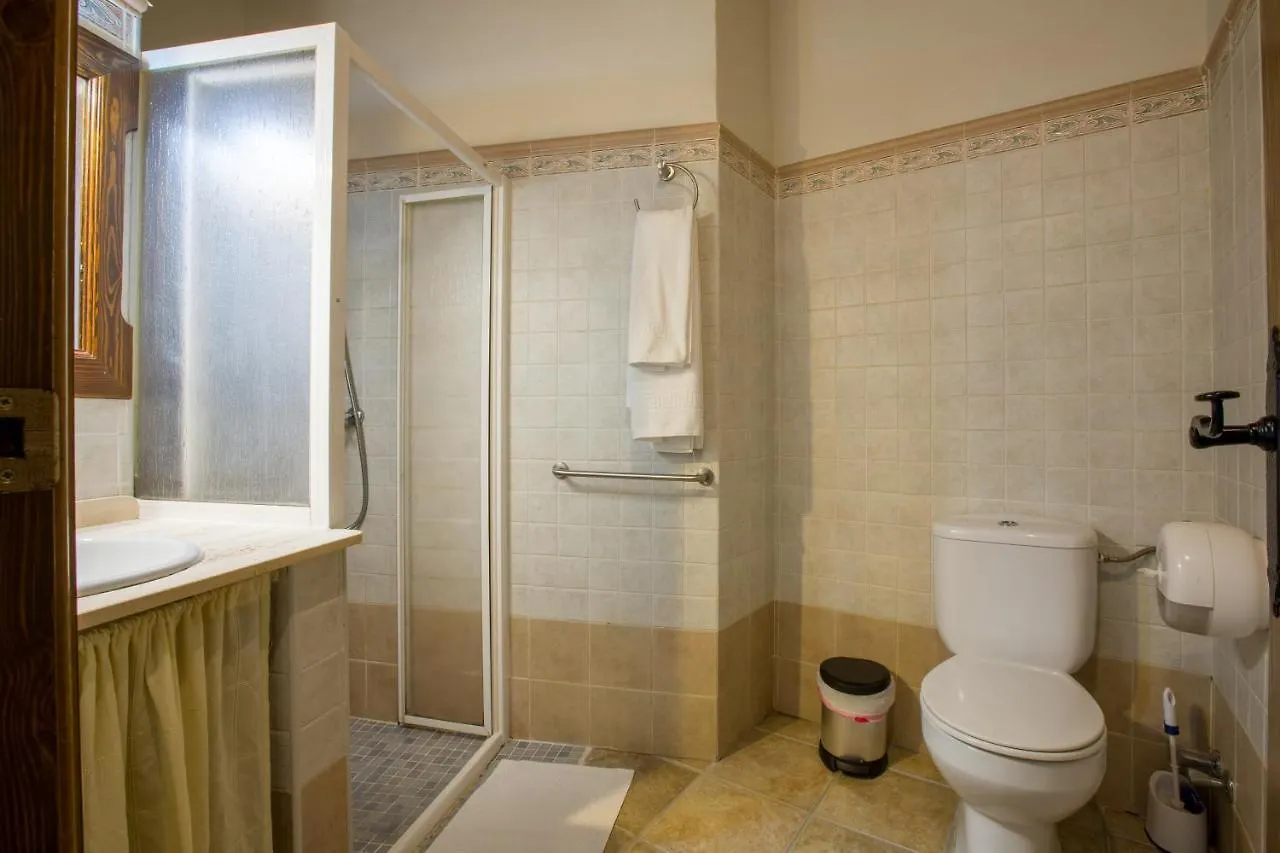 Hostal Valle Del Sol Álora 0*,